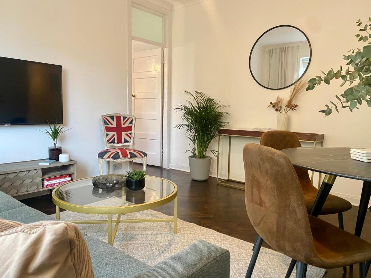 Newly Refurbished 2 Bedroom Apartment In South 伦敦 外观 照片